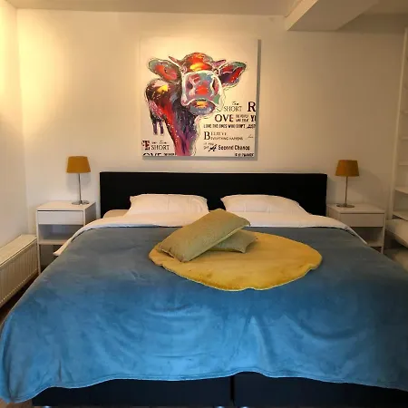 فندق مبيت وإفطار Rose 3*