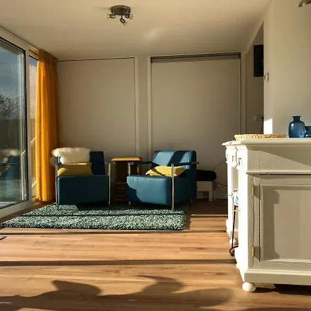 Rose לינה וארוחת בוקר